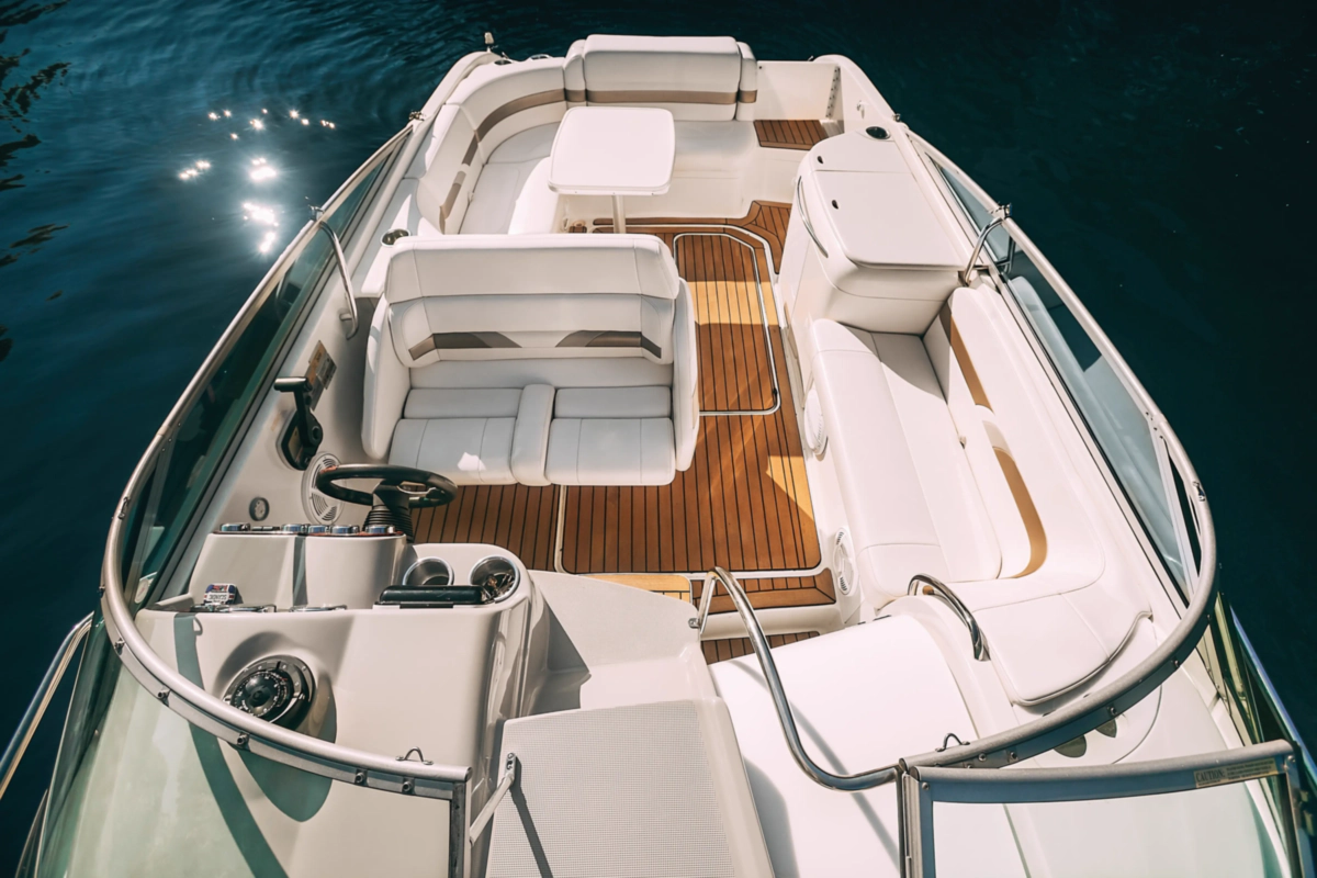 Катер Formula 260 «Magnum» image- 10